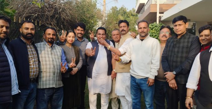 Chandigarh Pradesh Congress President H s Lucky today termed the decision of chandigarh Mayor election