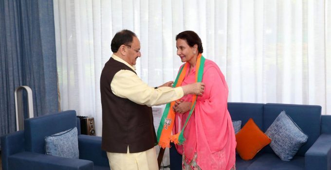 Preneet Kaur joins BJP